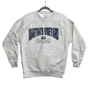 Martha's Vineyard Sweatshirt Mens Small Gray MA EST 1602 Crewneck Pullover